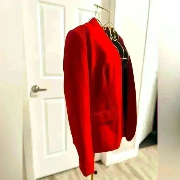 Suzy Shier One-Button Blazer With Back  Slit - Picture 2 of 5